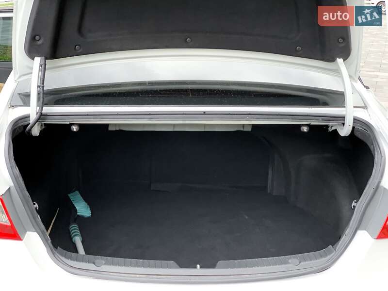 Седан Hyundai Sonata 2014 в Полтаві