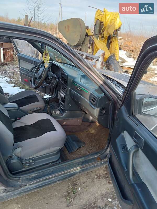 Седан Hyundai Sonata 1992 в Коростышеве фото 5 Седан Hyundai Sonata 1992 в Коростышеве