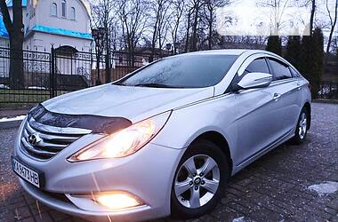 Седан Hyundai Sonata 2014 в Прилуках