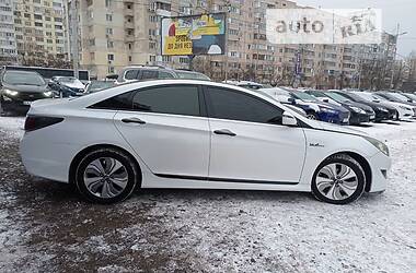 Седан Hyundai Sonata 2013 в Киеве