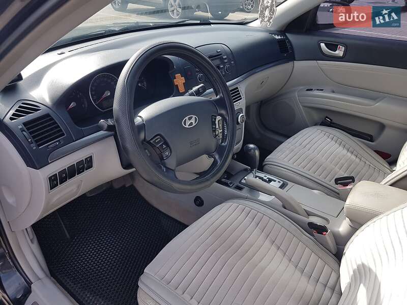 Седан Hyundai Sonata 2006 в Ужгороде