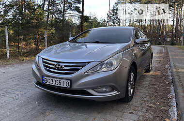 Седан Hyundai Sonata 2013 в Львове