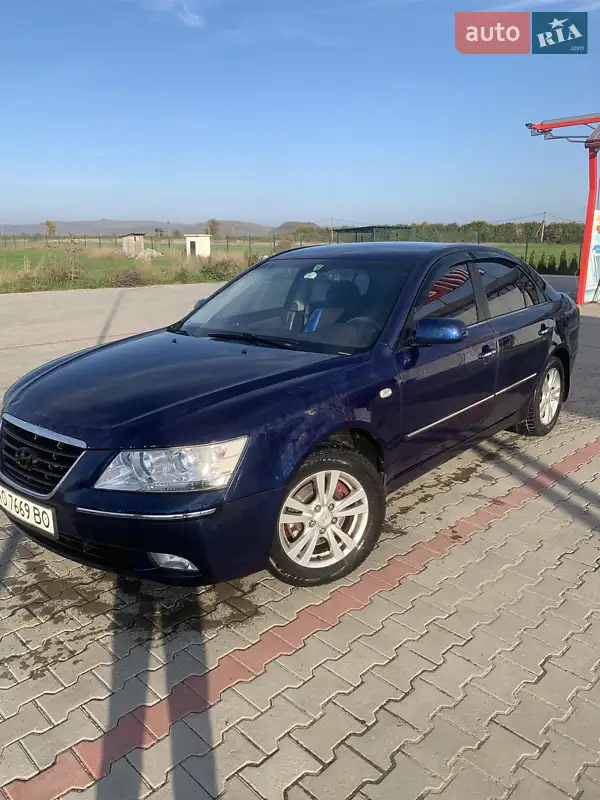 Hyundai Sonata