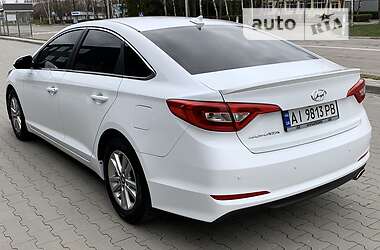 Седан Hyundai Sonata 2015 в 