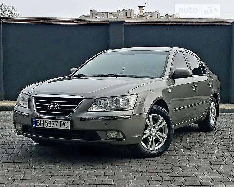 Седан Hyundai Sonata 2009 в Одессе