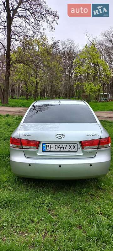 Седан Hyundai Sonata 2006 в Одессе