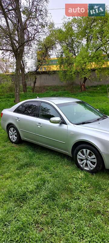Седан Hyundai Sonata 2006 в Одессе