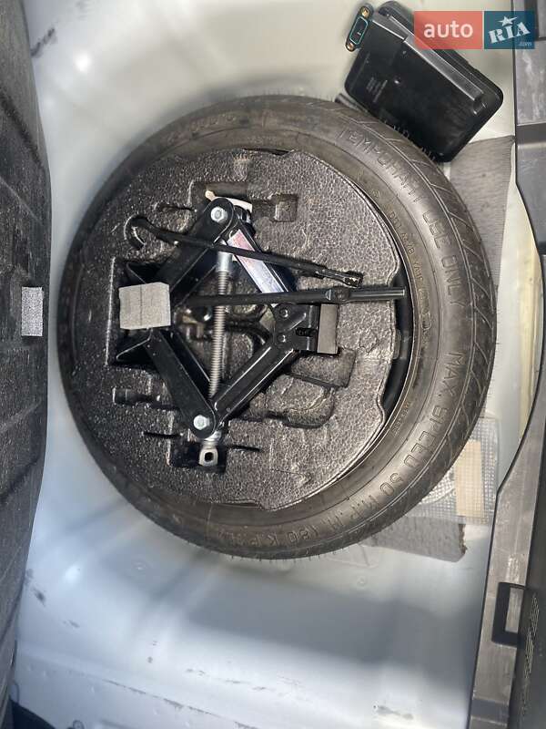 Седан Hyundai Sonata 2013 в Киеве фото 25 Седан Hyundai Sonata 2013 в Киеве