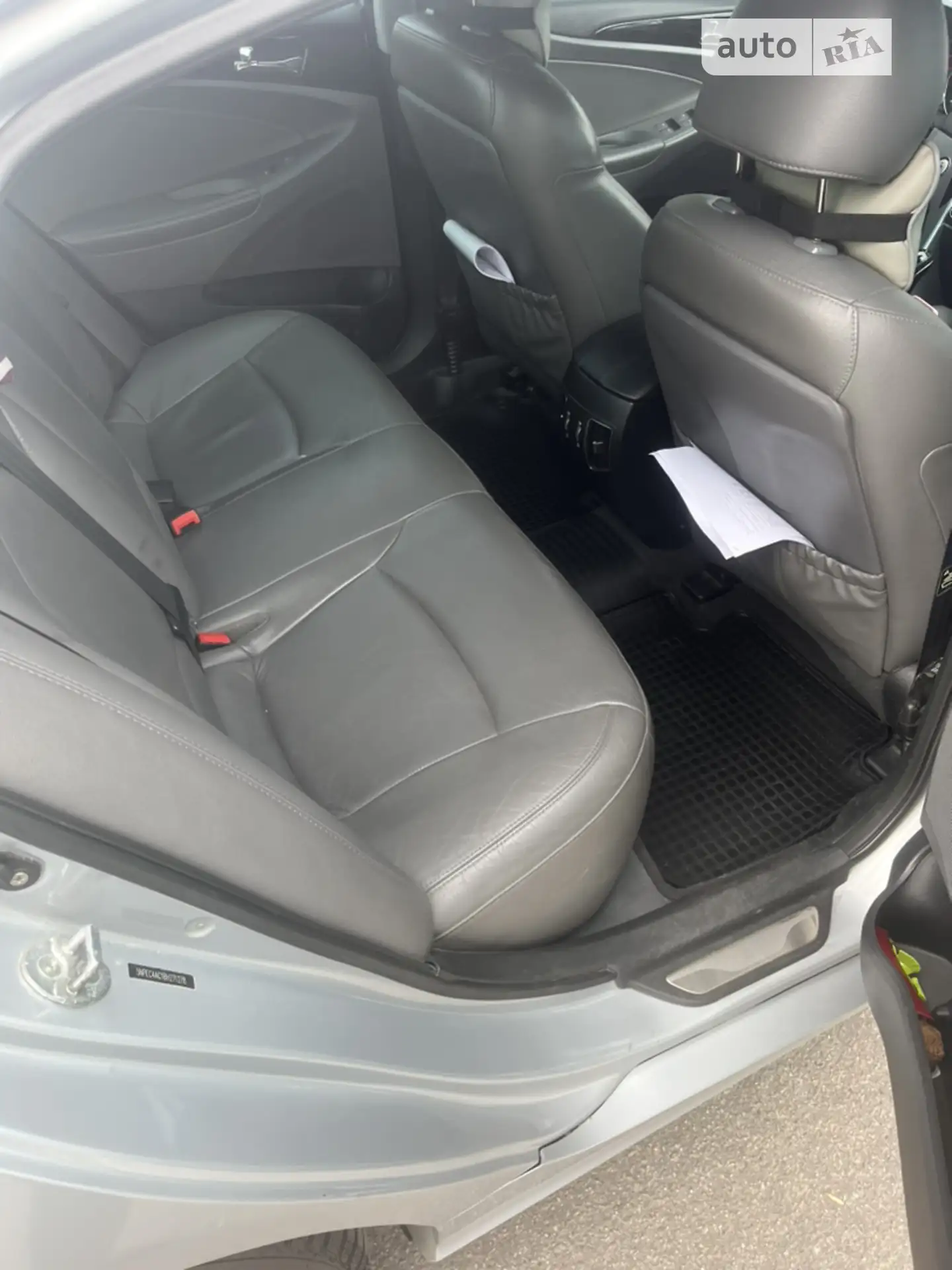 2011 Hyundai Sonata - мініатюра 3