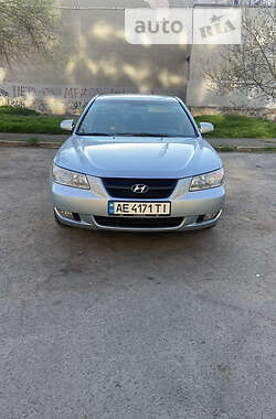 Седан Hyundai Sonata 2006 в Кривом Роге