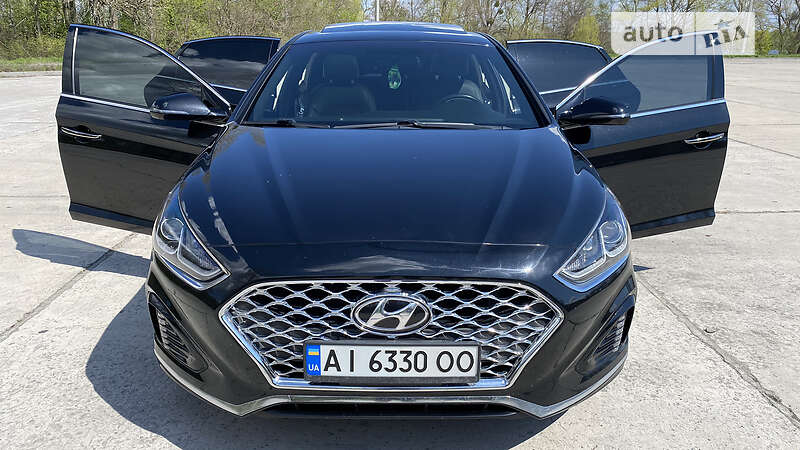 Седан Hyundai Sonata 2018 в Каневі