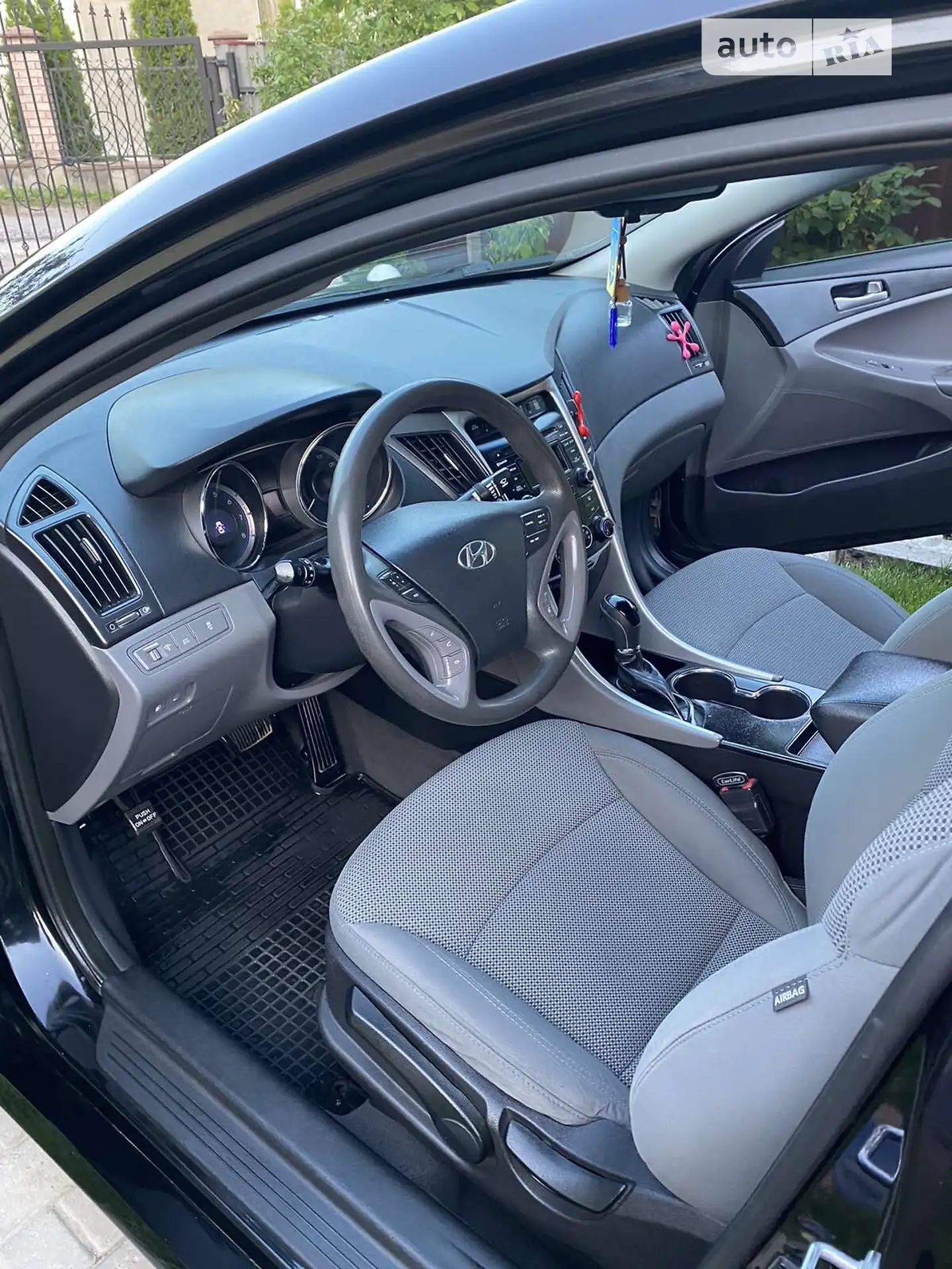 2013 Hyundai Sonata - мініатюра 22