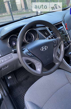 Седан Hyundai Sonata 2013 в Мельниці-Подільській