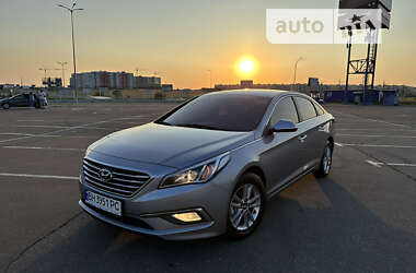 Седан Hyundai Sonata 2015 в 