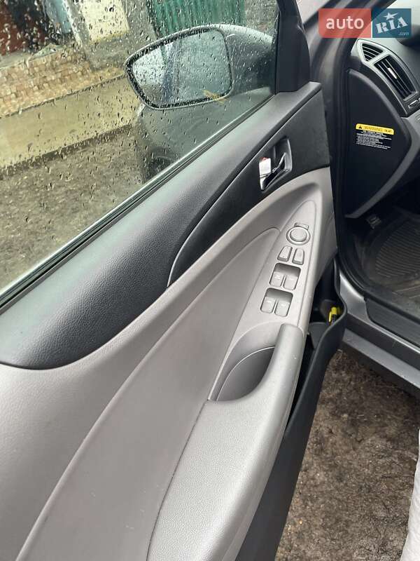 Седан Hyundai Sonata 2012 в Жмеринке фото 3 Седан Hyundai Sonata 2012 в Жмеринке