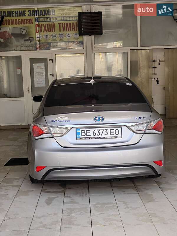Седан Hyundai Sonata 2012 в Голованівську