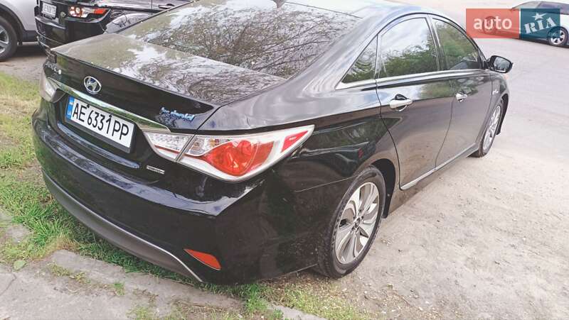Седан Hyundai Sonata 2014 в Днепре фото 5 Седан Hyundai Sonata 2014 в Днепре