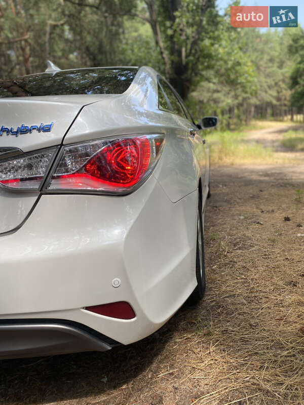 Седан Hyundai Sonata 2013 в Запорожье