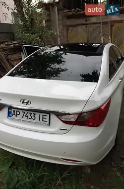 Hyundai Sonata 2011