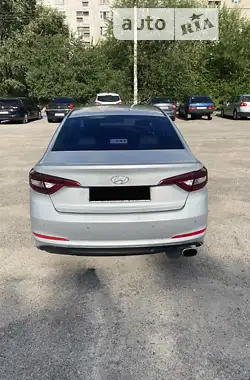 Hyundai Sonata 2017