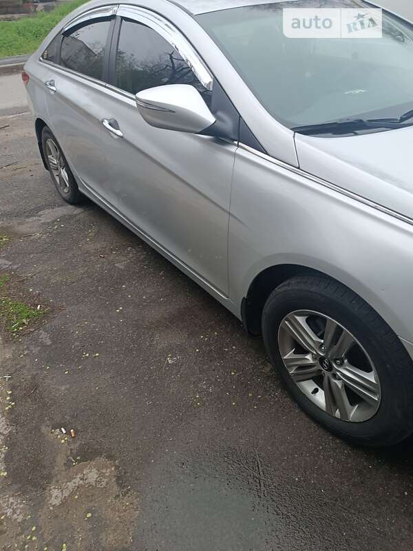 Седан Hyundai Sonata 2013 в Запорожье