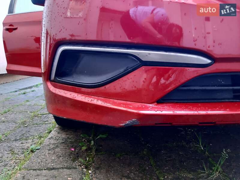 Седан Hyundai Sonata 2016 в Славянске