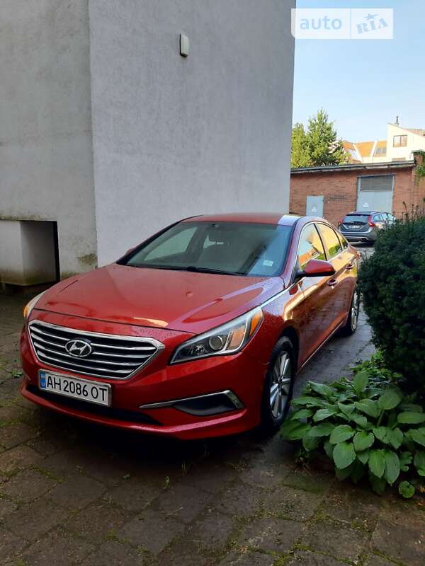 Седан Hyundai Sonata 2016 в Славянске