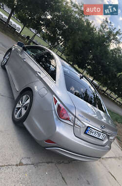 Седан Hyundai Sonata 2011 в 