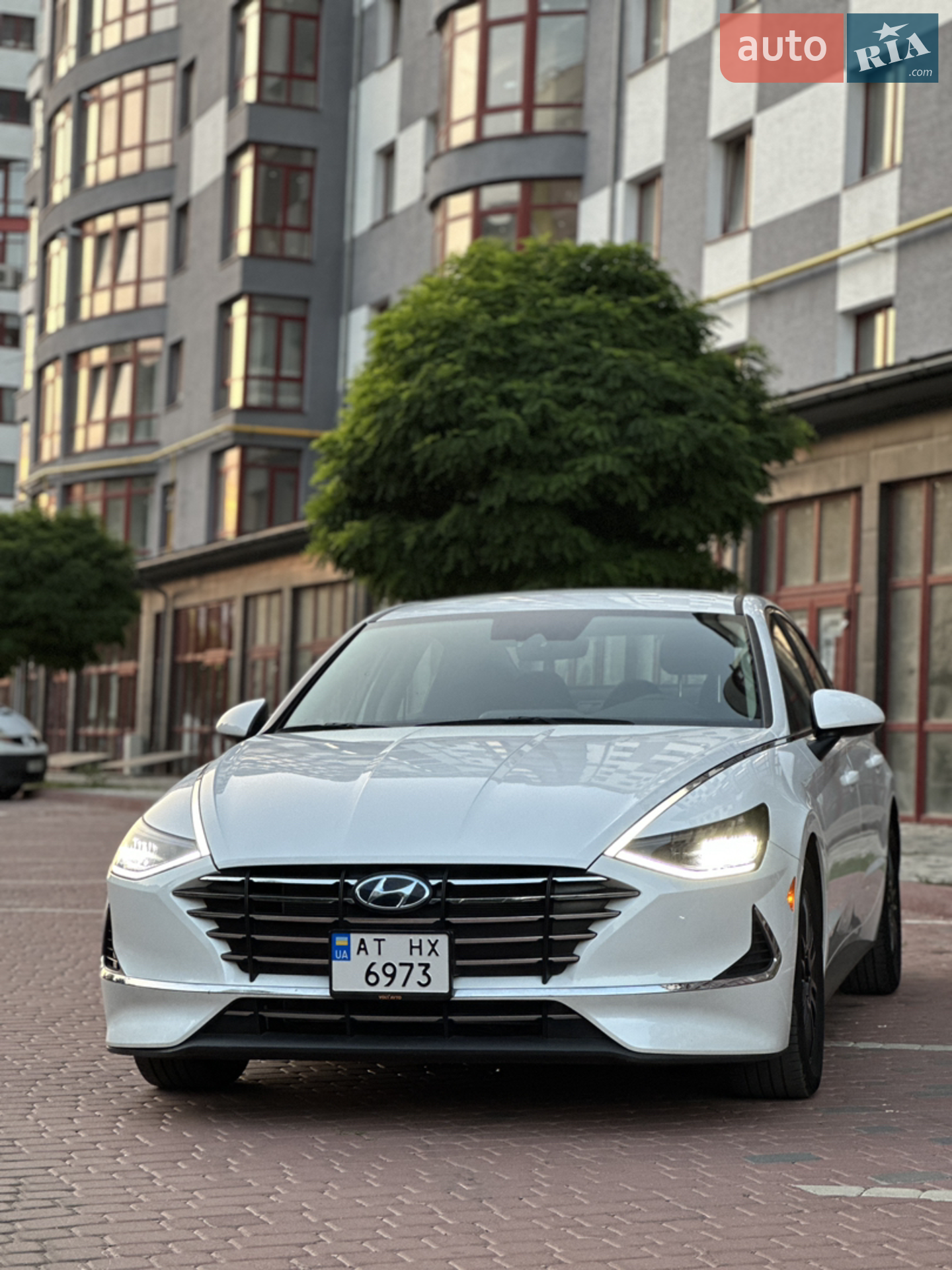 2020 Hyundai Sonata - мініатюра 12
