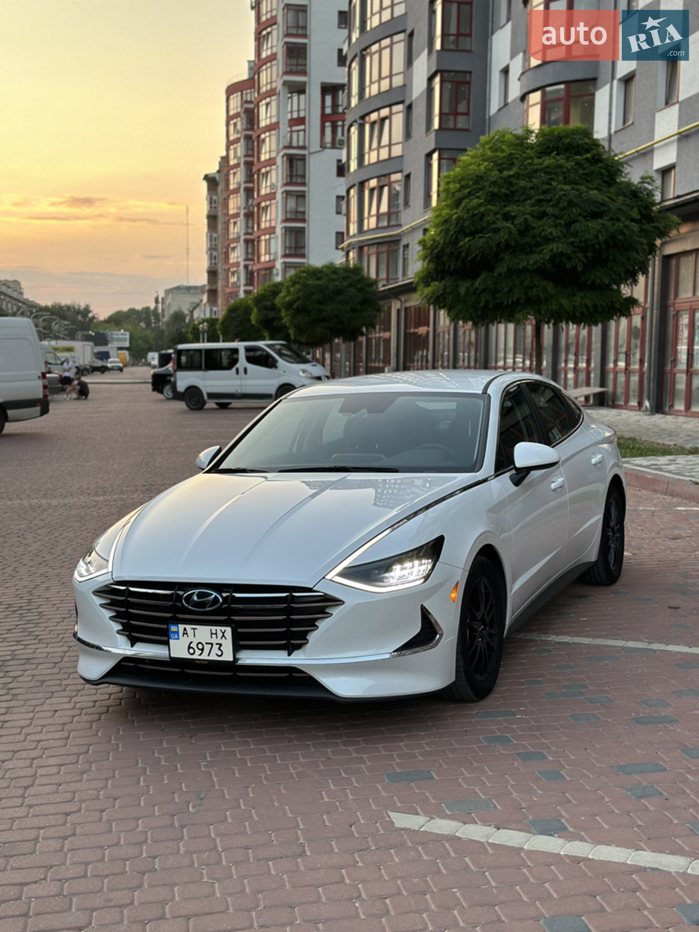 2020 Hyundai Sonata - мініатюра 13