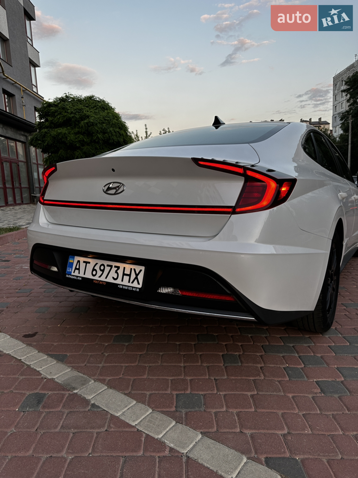 2020 Hyundai Sonata - мініатюра 19