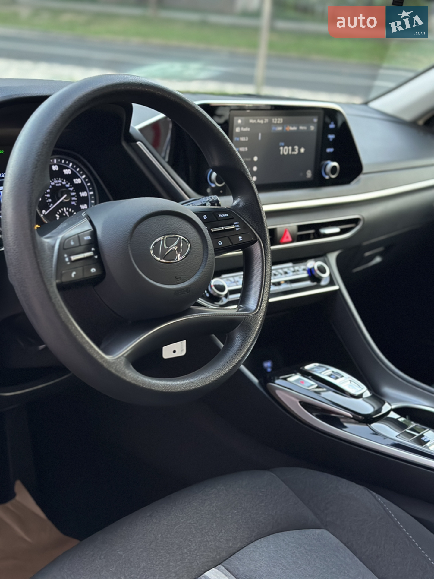 2020 Hyundai Sonata - мініатюра 31