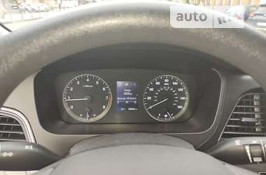 Седан Hyundai Sonata 2016 в Запорожье
