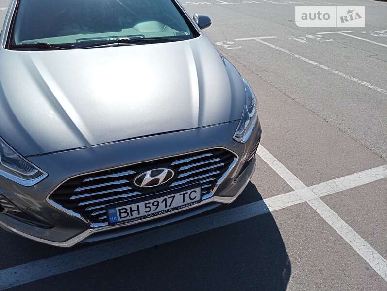 Седан Hyundai Sonata 2018 в Одессе