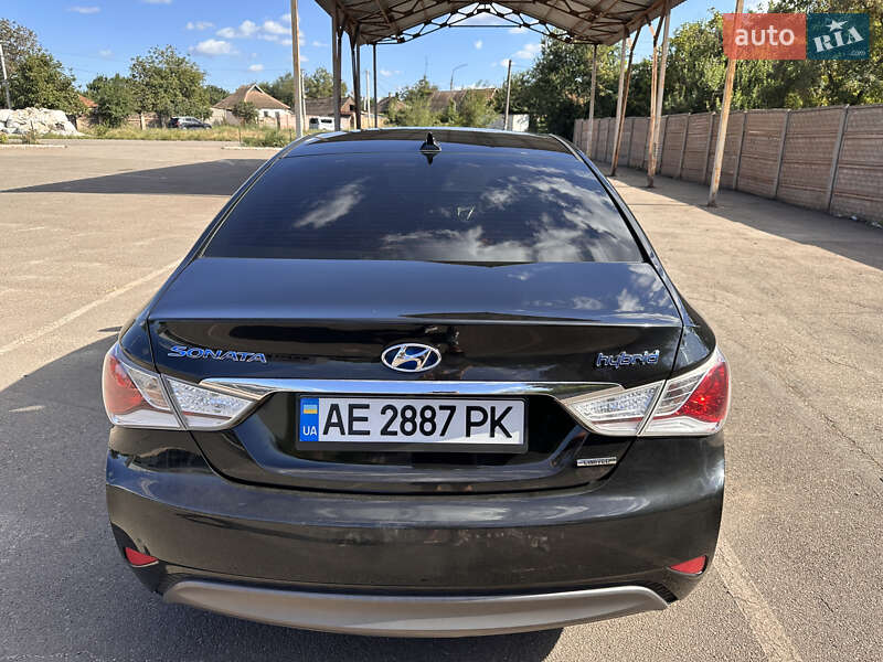 Седан Hyundai Sonata 2013 в Кривом Роге