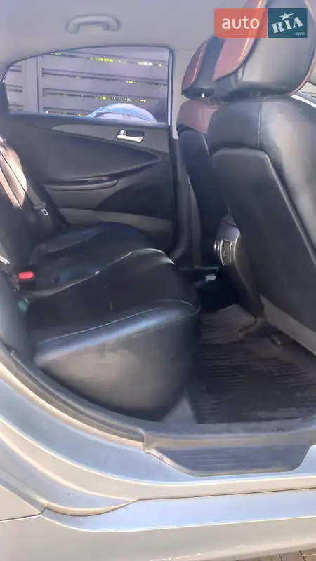 Седан Hyundai Sonata 2014 в 