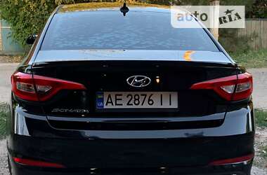 Седан Hyundai Sonata 2014 в Кривом Роге