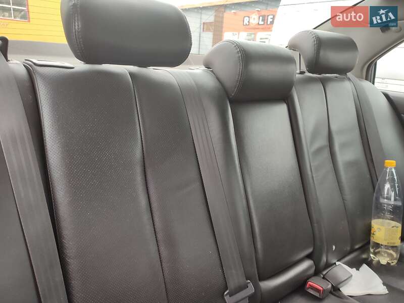 Седан Hyundai Sonata 2009 в Житомирі