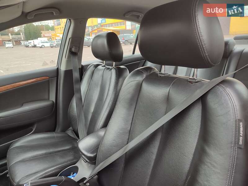 Седан Hyundai Sonata 2009 в Житомирі