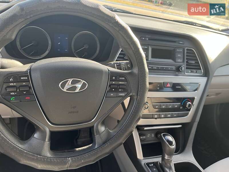 Седан Hyundai Sonata 2015 в Сумах