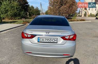 Седан Hyundai Sonata 2011 в Корсуне-Шевченковском