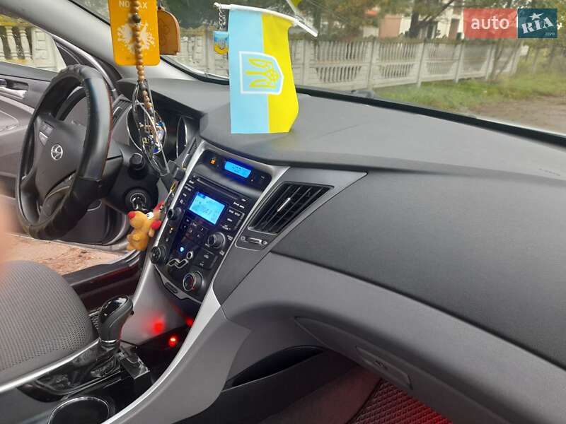 Седан Hyundai Sonata 2011 в Львові