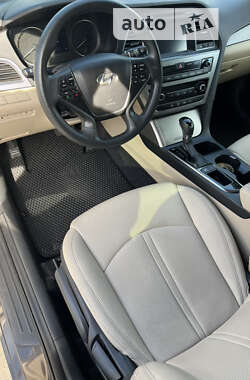 Седан Hyundai Sonata 2015 в 