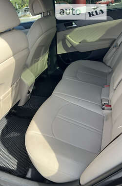 Седан Hyundai Sonata 2015 в 