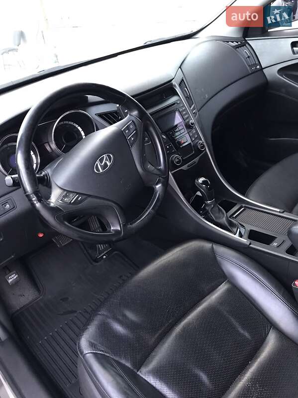 Седан Hyundai Sonata 2013 в Одесі