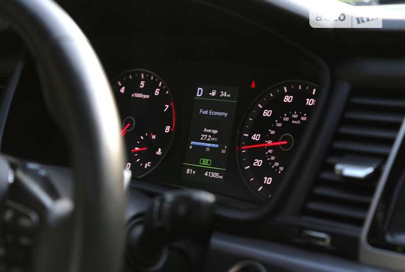 Седан Hyundai Sonata 2018 в Бориславі