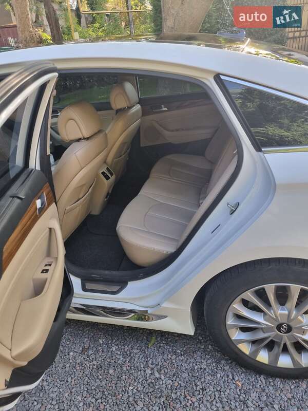 Седан Hyundai Sonata 2014 в Одессе