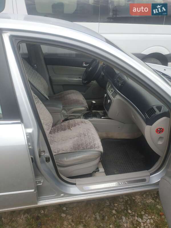 Седан Hyundai Sonata 2006 в Івано-Франківську