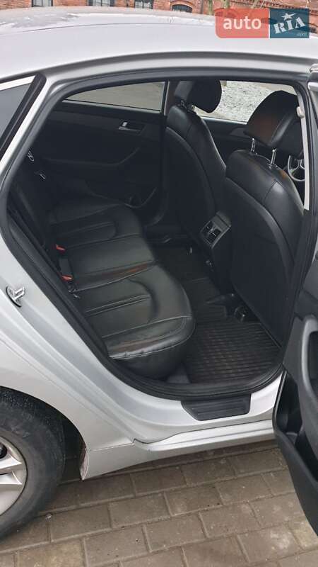 Седан Hyundai Sonata 2015 в Переяславе