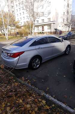 Седан Hyundai Sonata 2014 в Києві